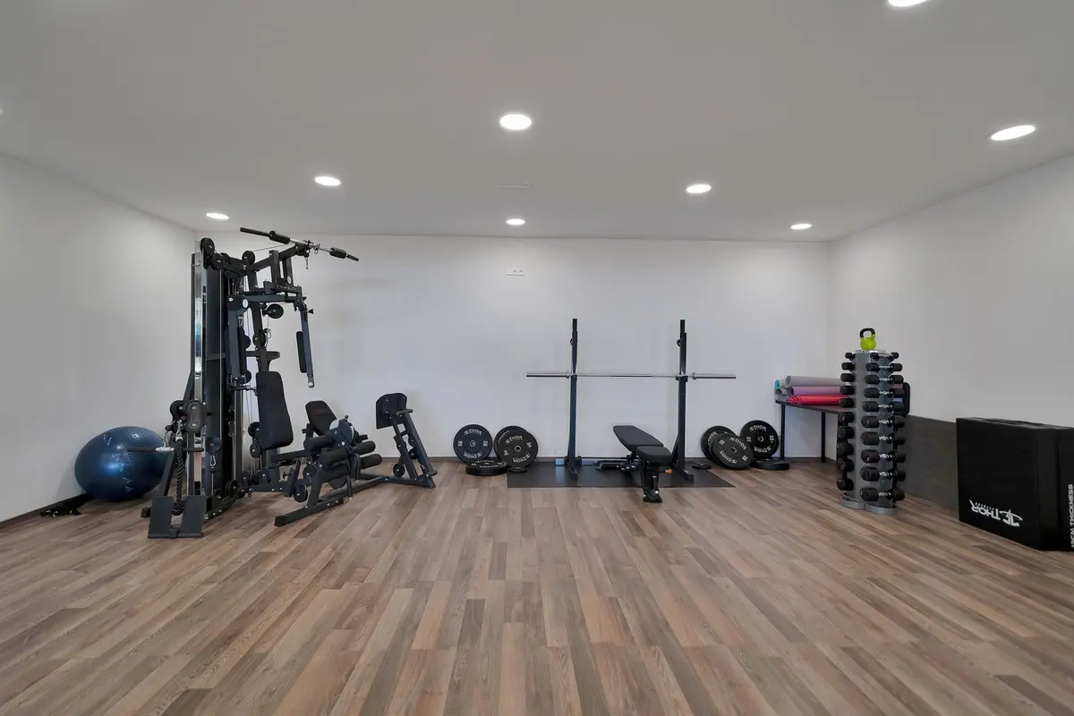Middle Floor Apartment in Nueva Andalucía