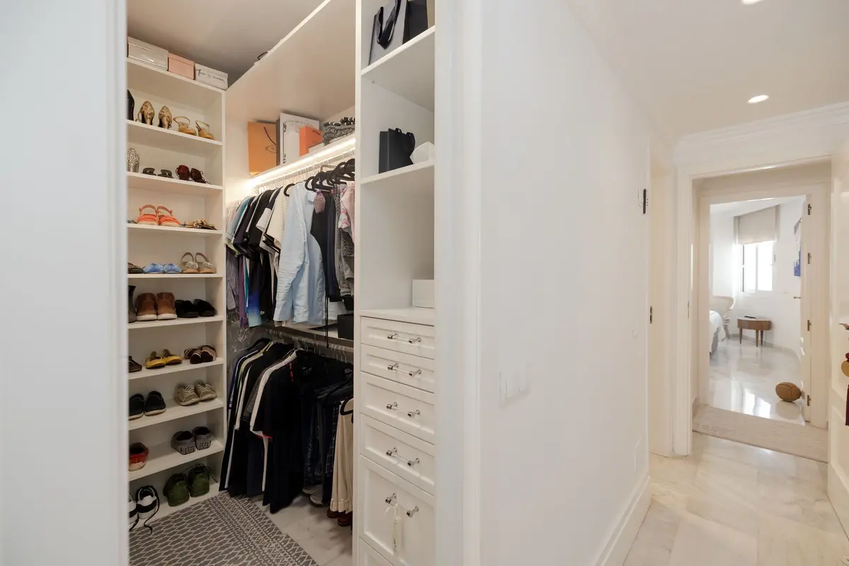 Middle Floor Apartment in Marbella