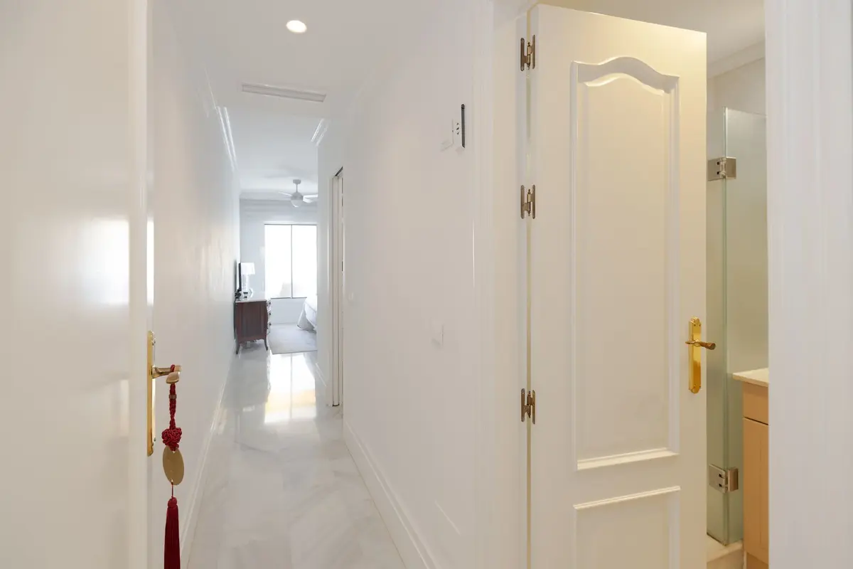 Middle Floor Apartment in Marbella
