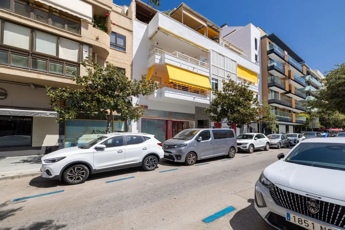 Middle Floor Apartment in Marbella