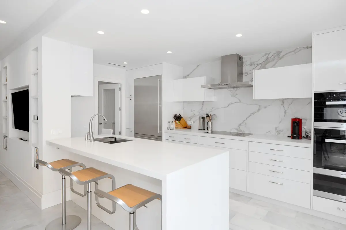 Middle Floor Apartment in Marbella