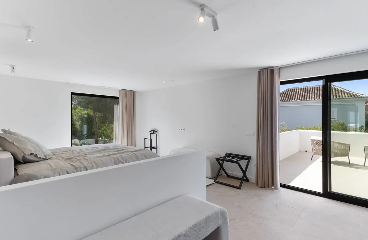 Detached Villa in Guadalmina Baja