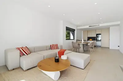 Five-Bedroom Golf View Penthouse in El Paraíso