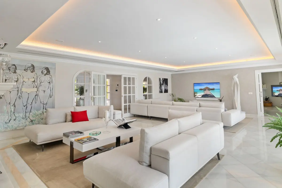 Detached Villa in Nueva Andalucía