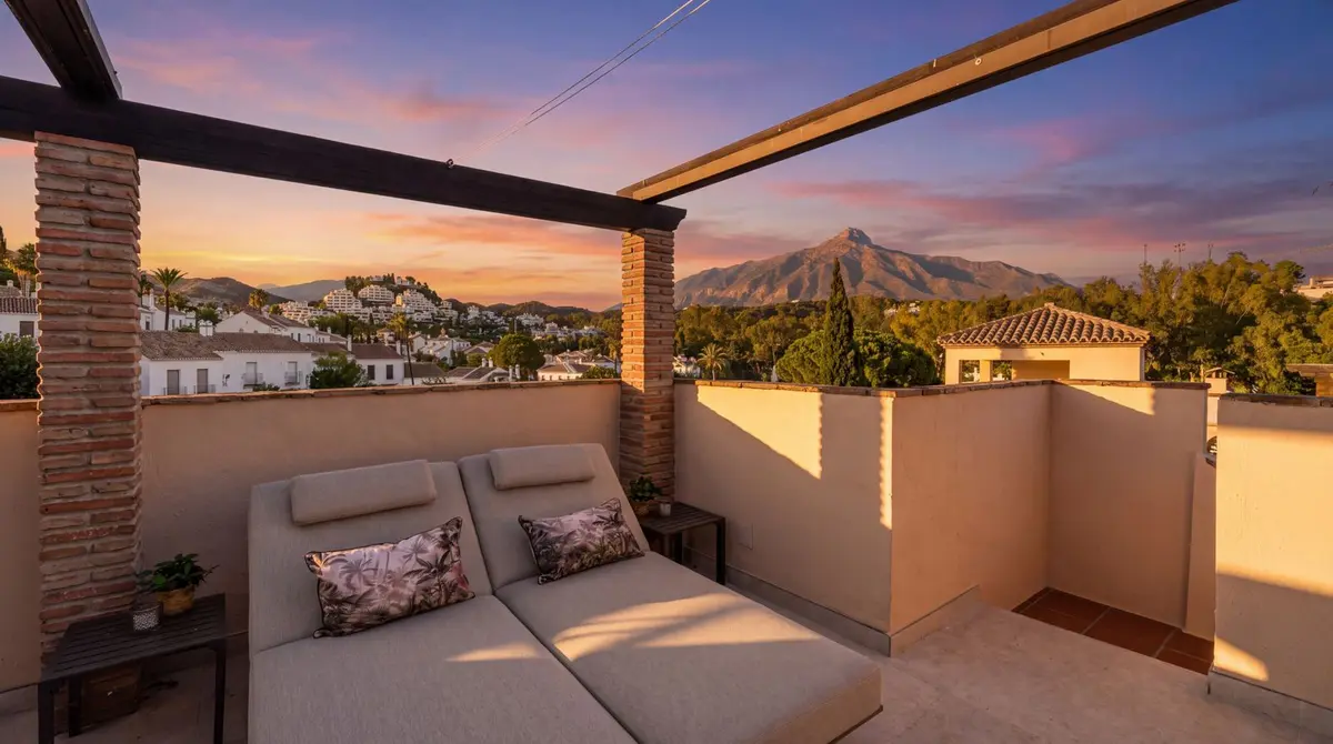Penthouse Duplex in Nueva Andalucía
