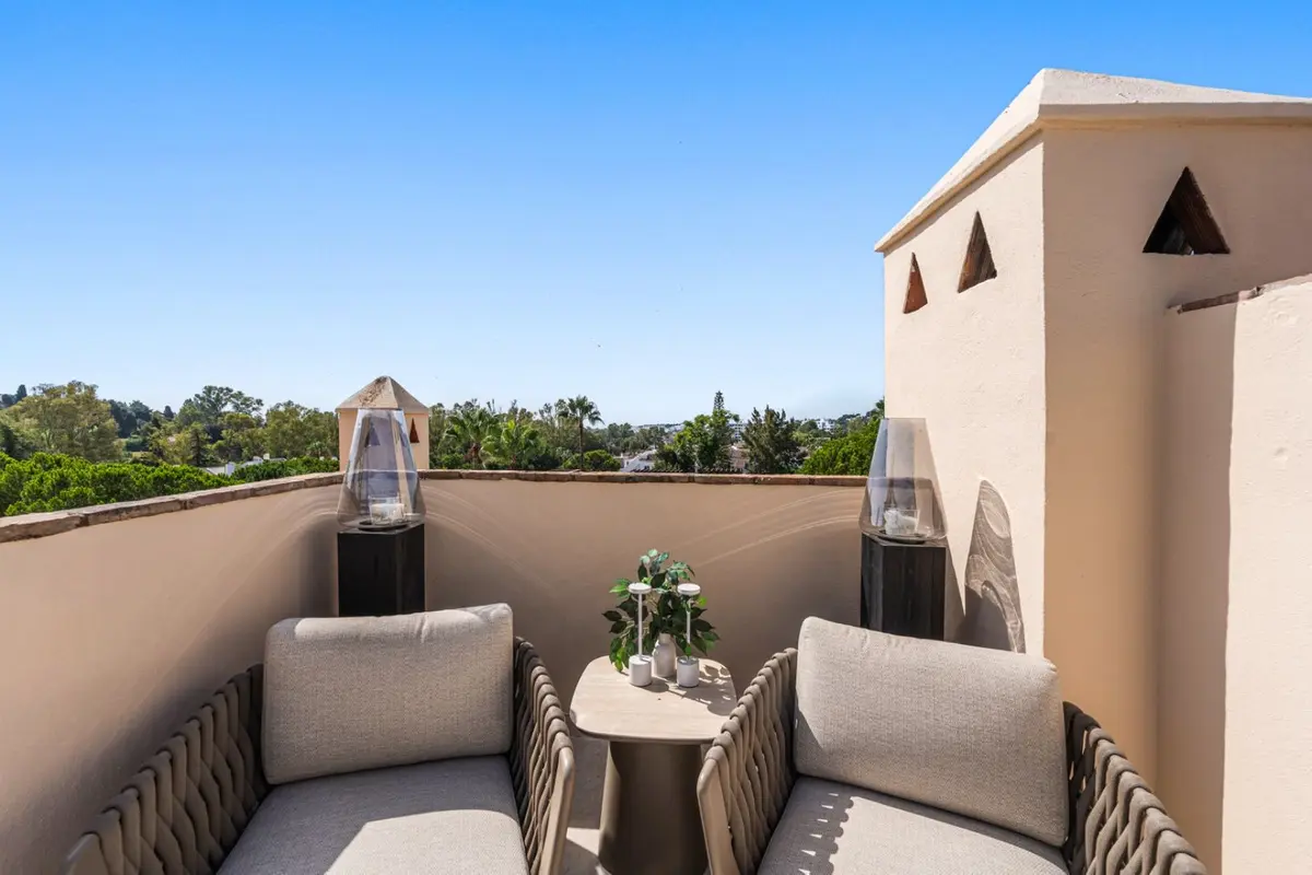 Penthouse Duplex in Nueva Andalucía