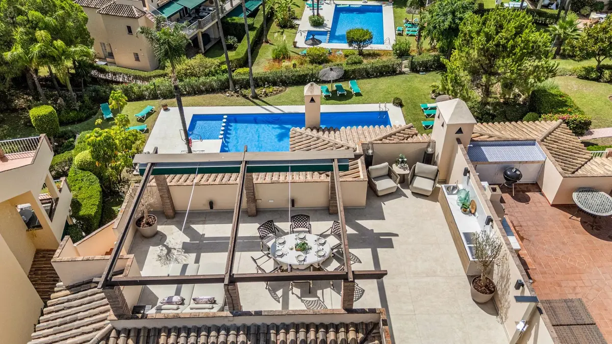 Penthouse Duplex in Nueva Andalucía