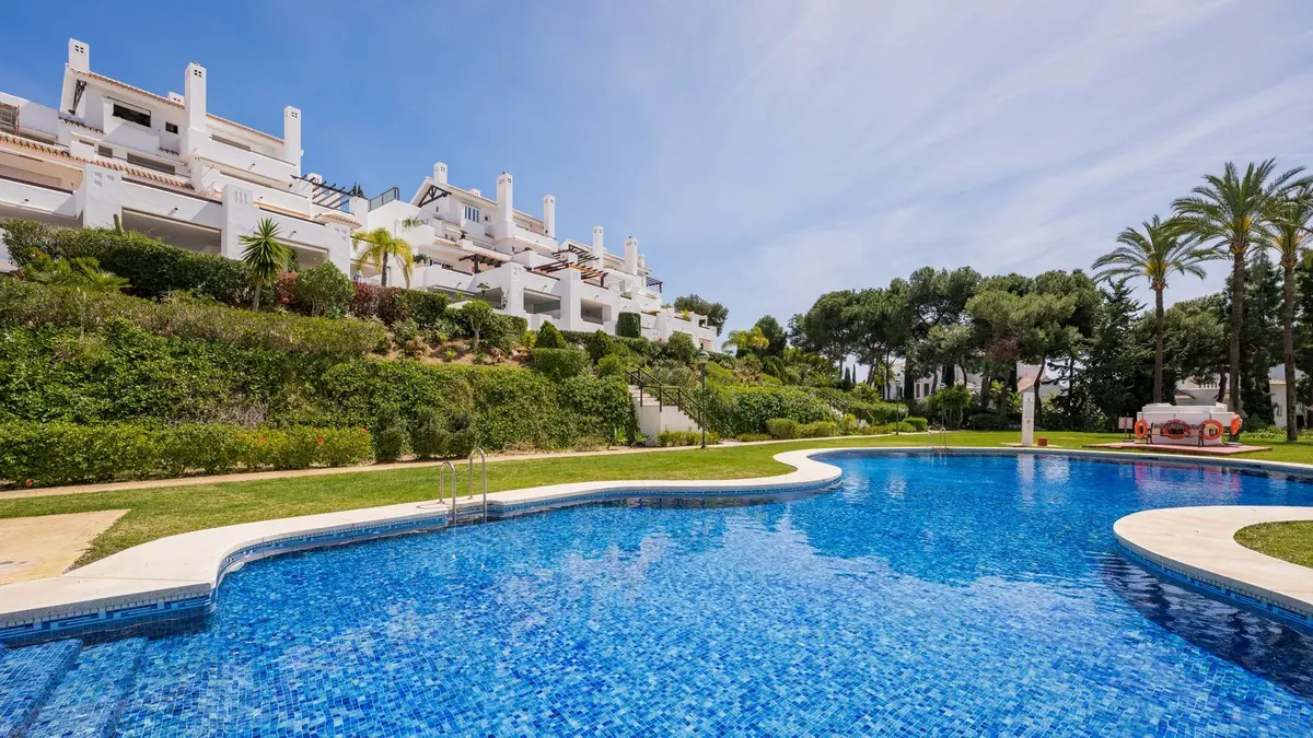 Middle Floor Apartment in Marbella