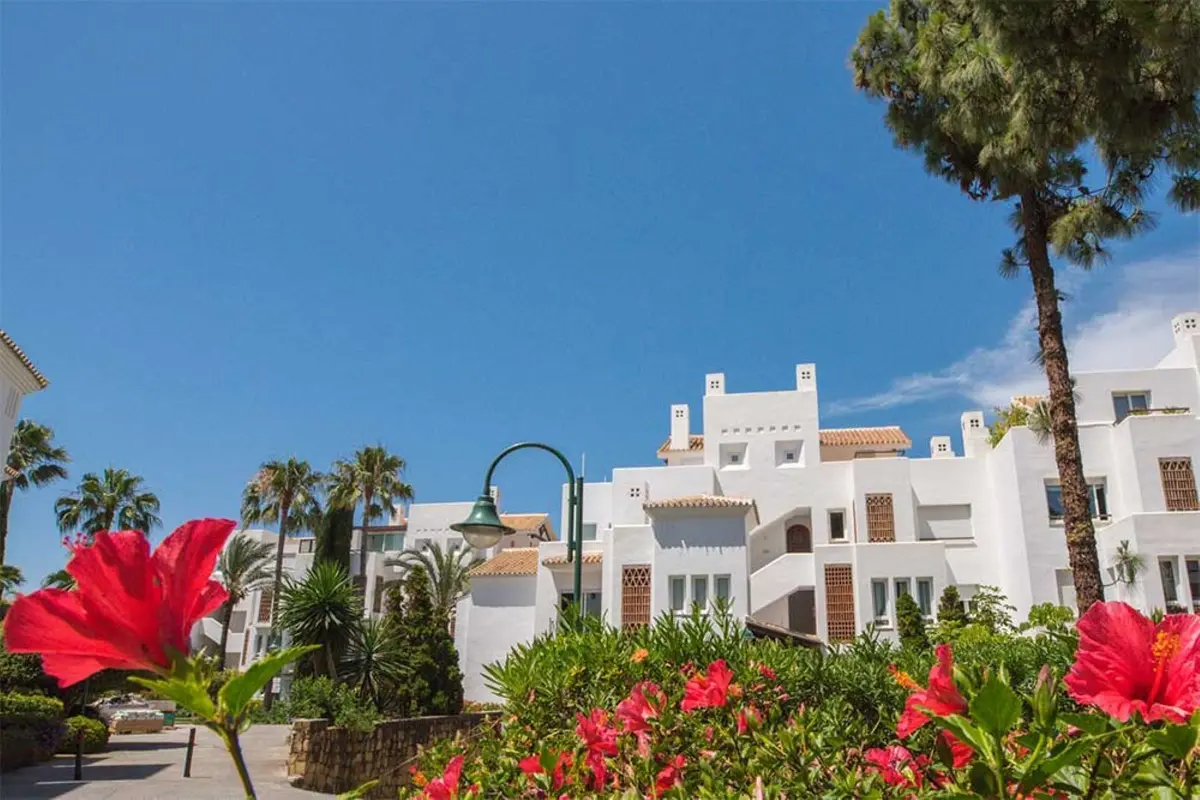 Middle Floor Apartment in Marbella
