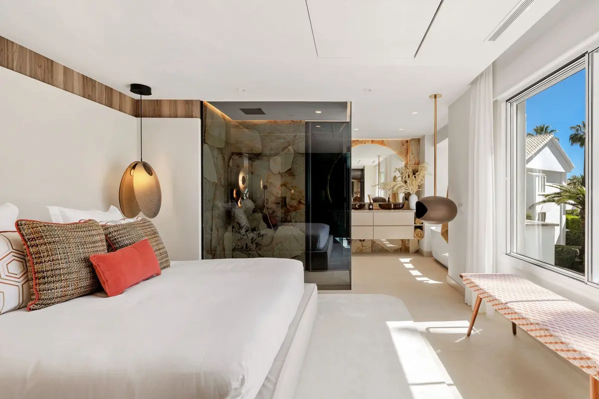 Middle Floor Apartment in Marbella