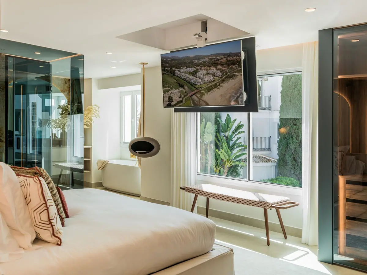 Middle Floor Apartment in Marbella