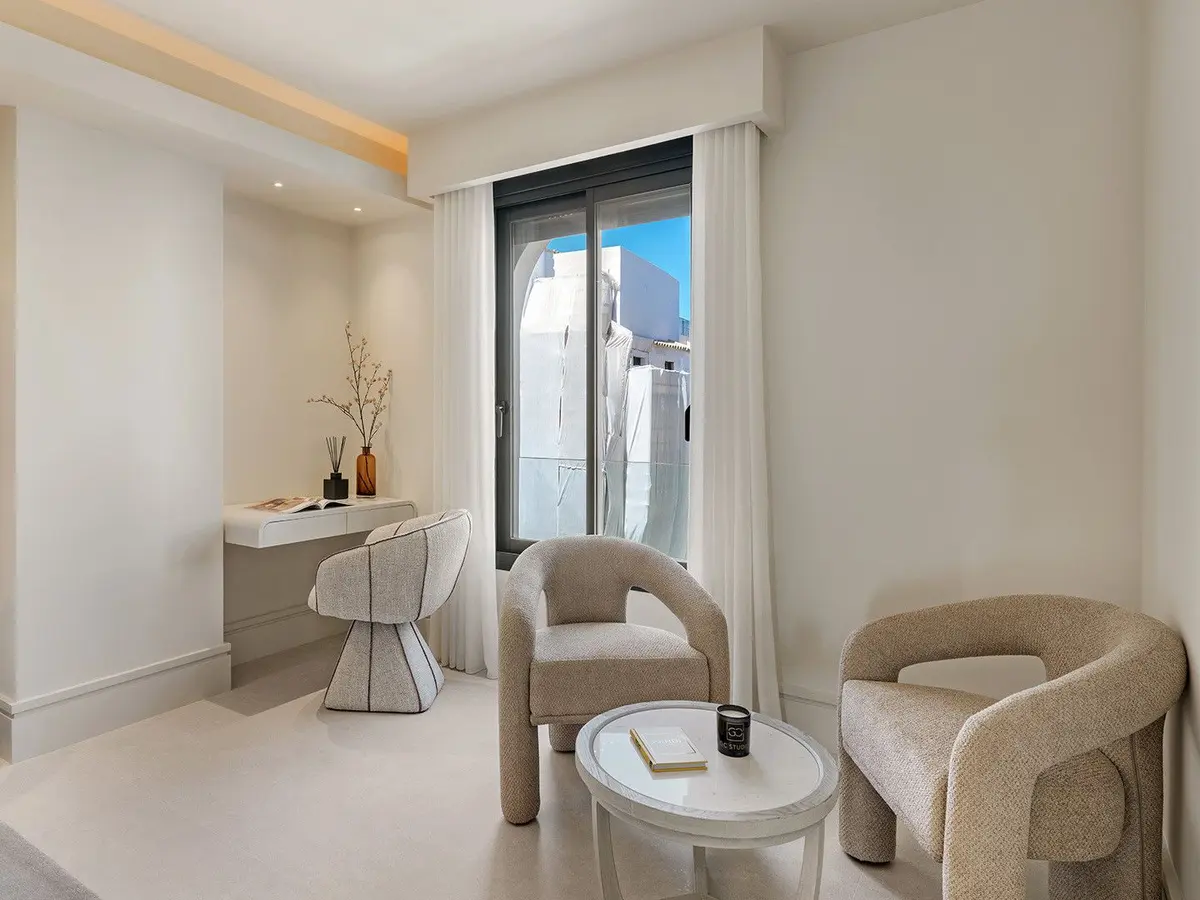 Middle Floor Apartment in Puerto Banús