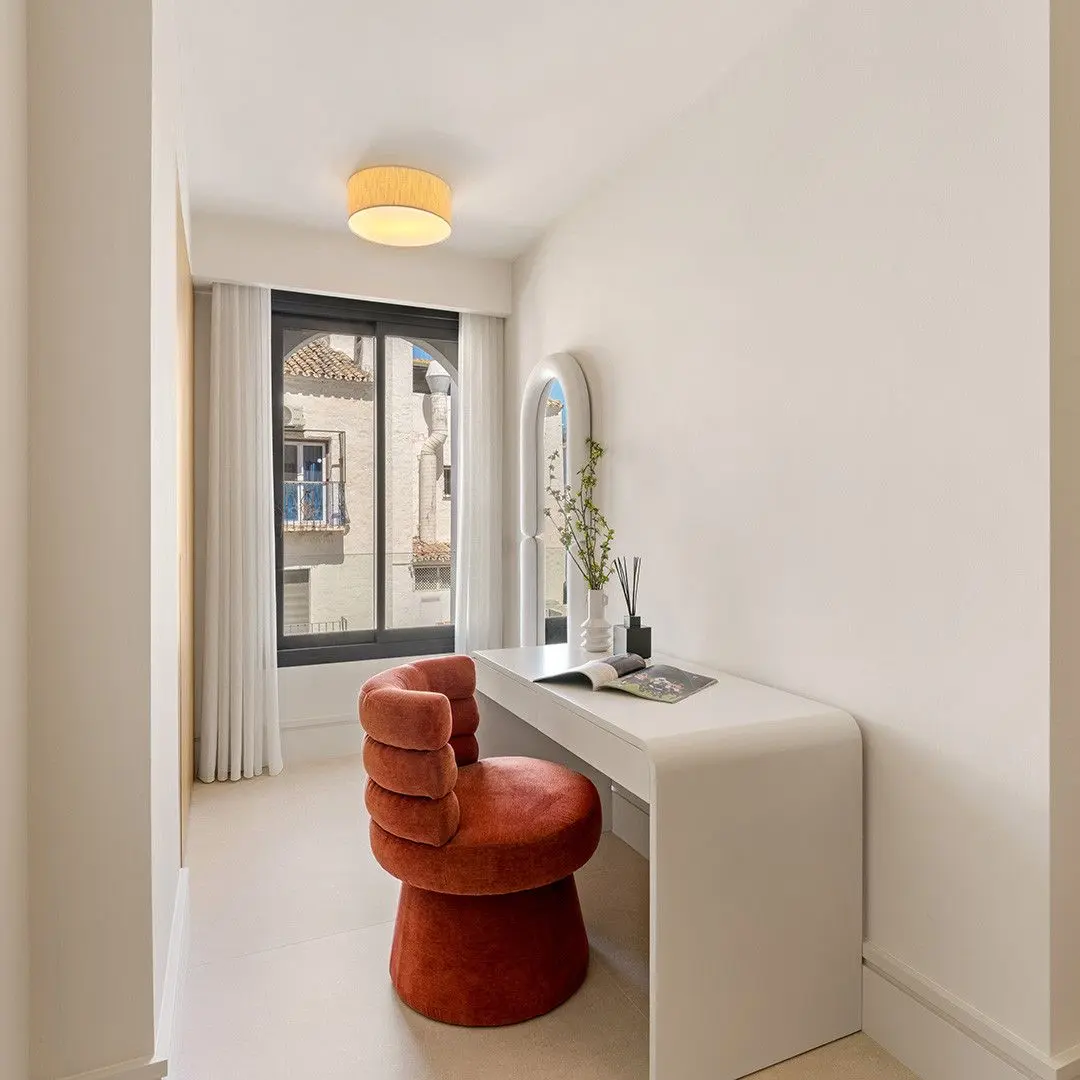 Middle Floor Apartment in Puerto Banús