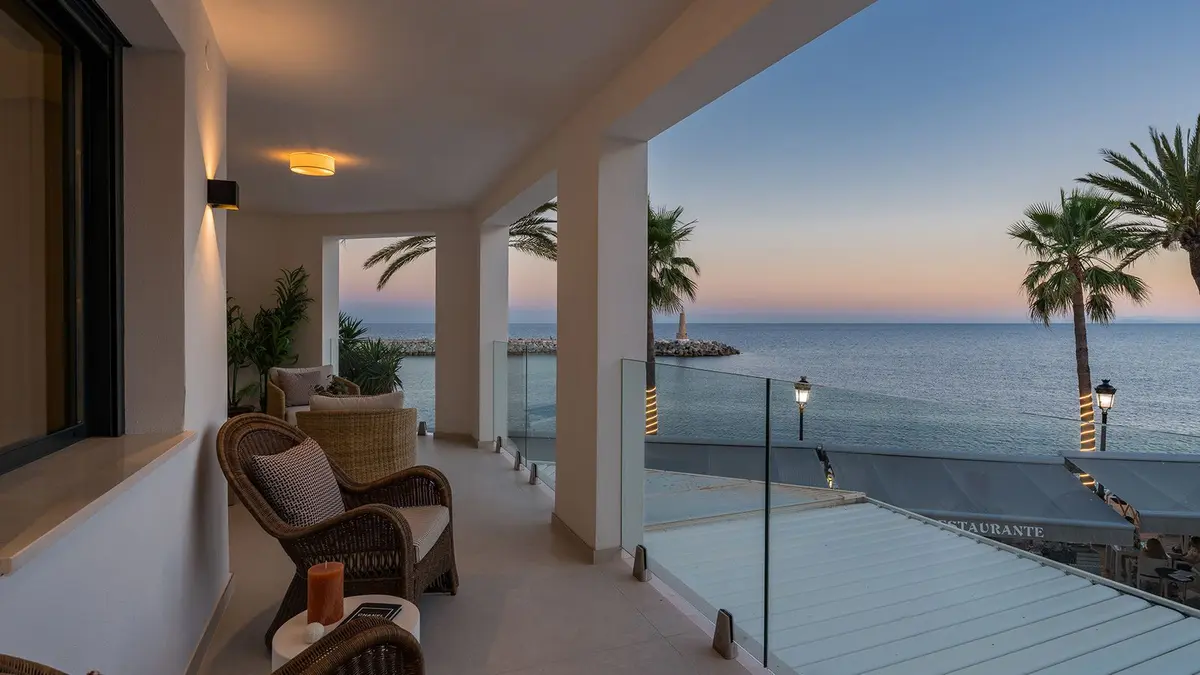 Middle Floor Apartment in Puerto Banús