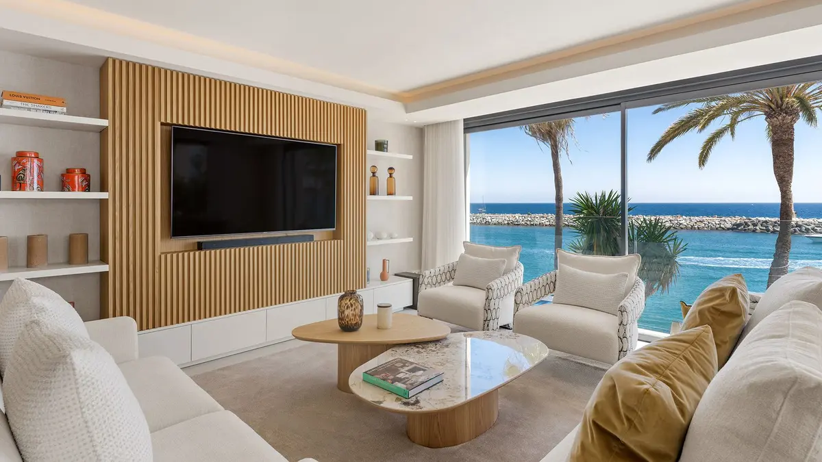 Middle Floor Apartment in Puerto Banús