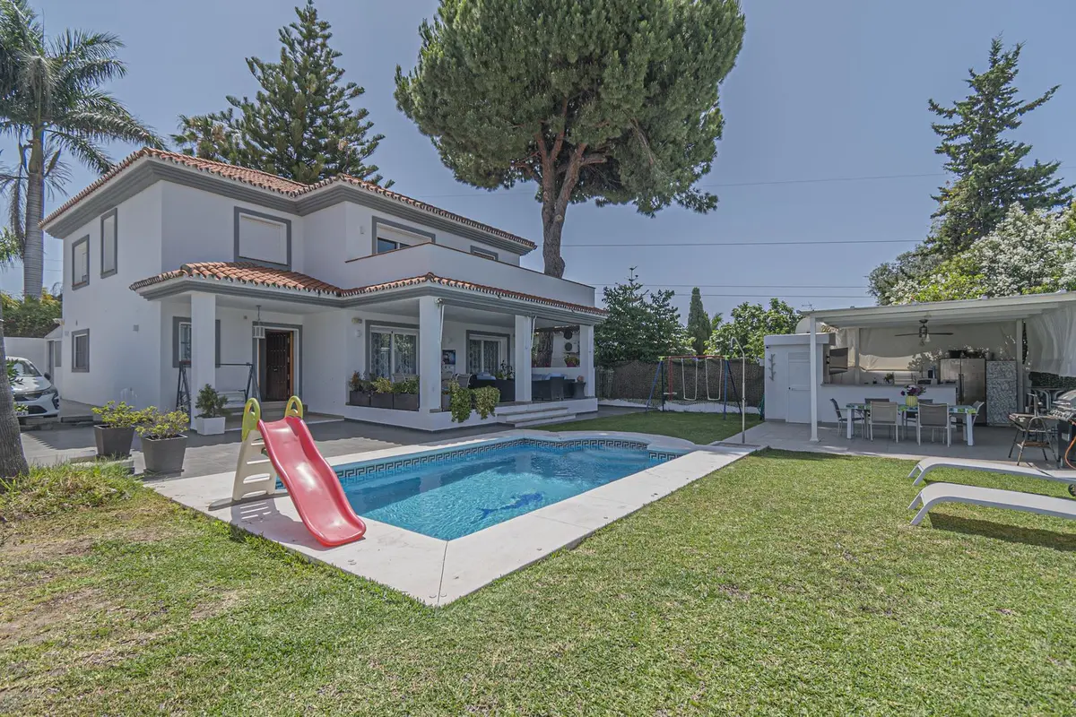 Detached Villa in San Pedro de Alcántara