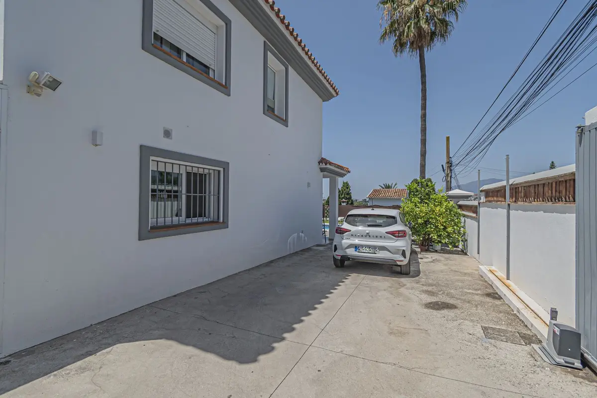 Detached Villa in San Pedro de Alcántara