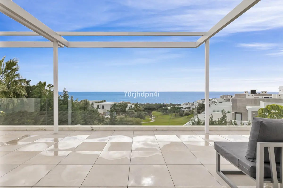Detached Villa in Cabopino