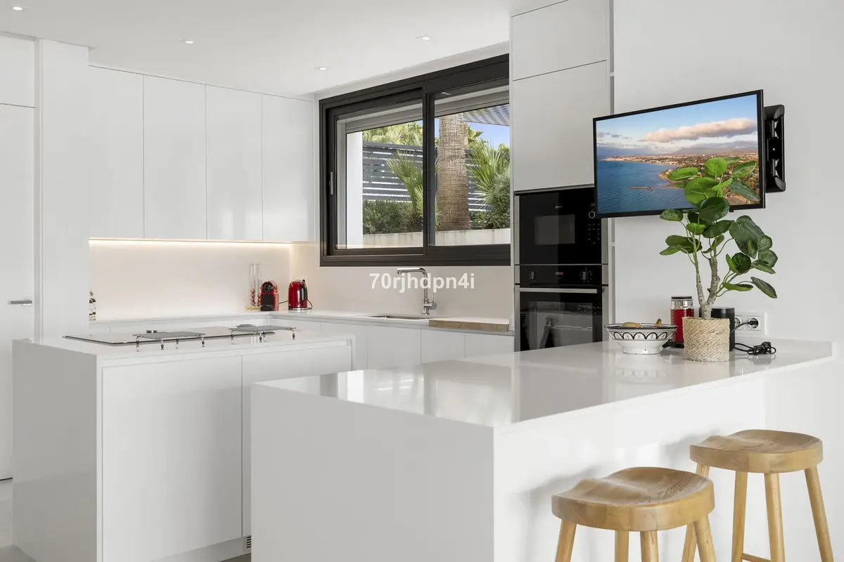 Detached Villa in Cabopino