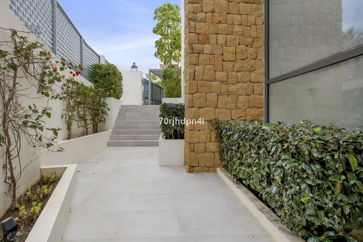 Detached Villa in Cabopino