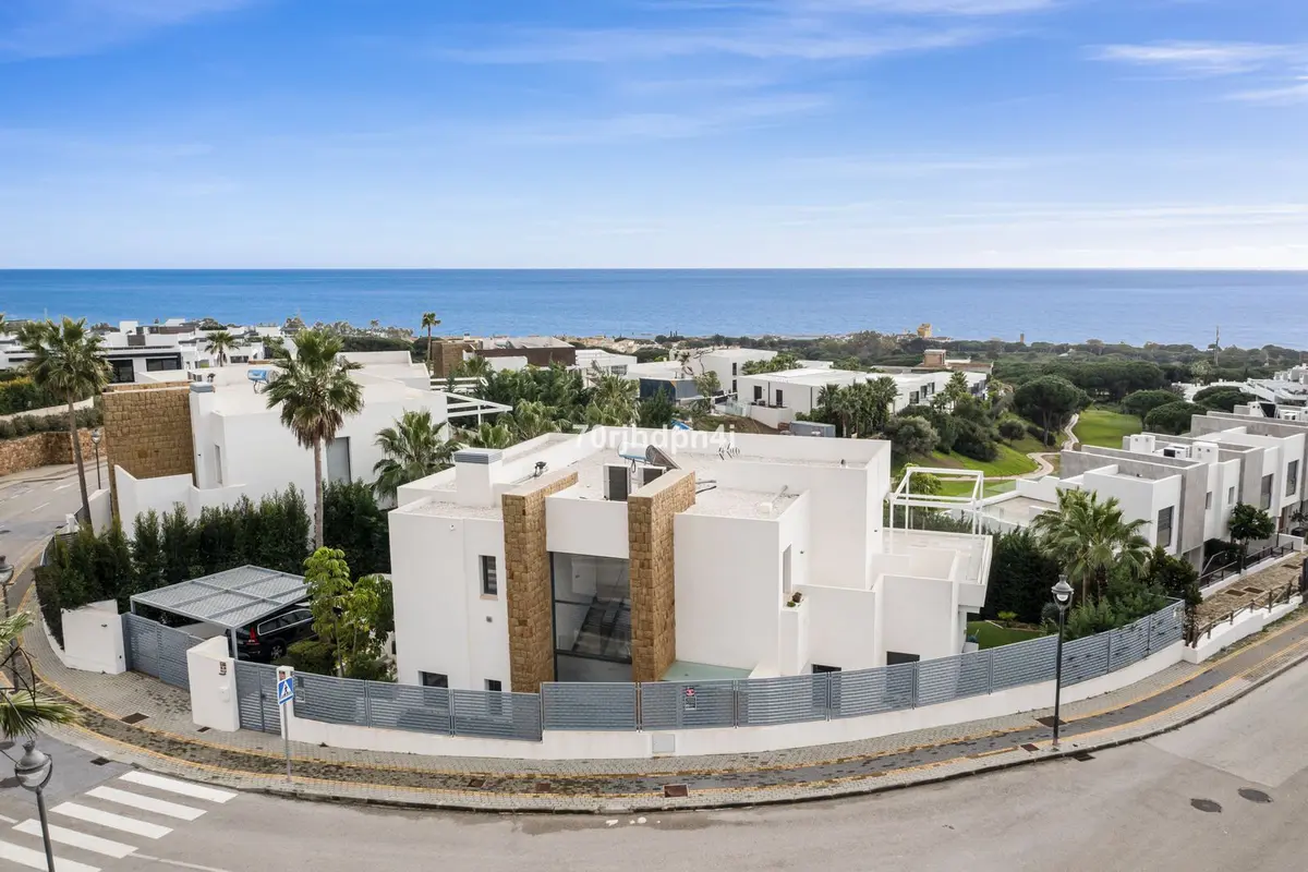 Detached Villa in Cabopino