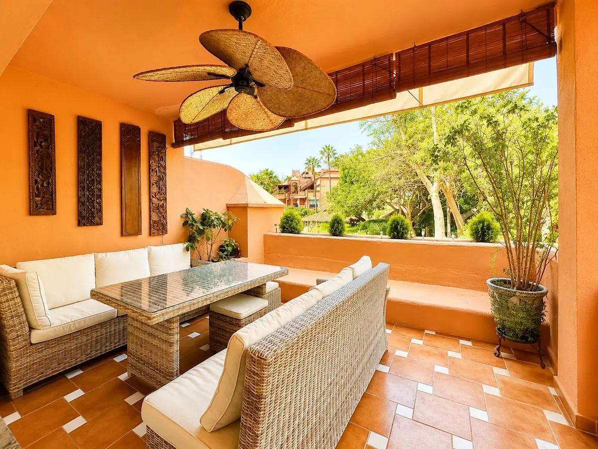 Middle Floor Apartment in Guadalmina Baja