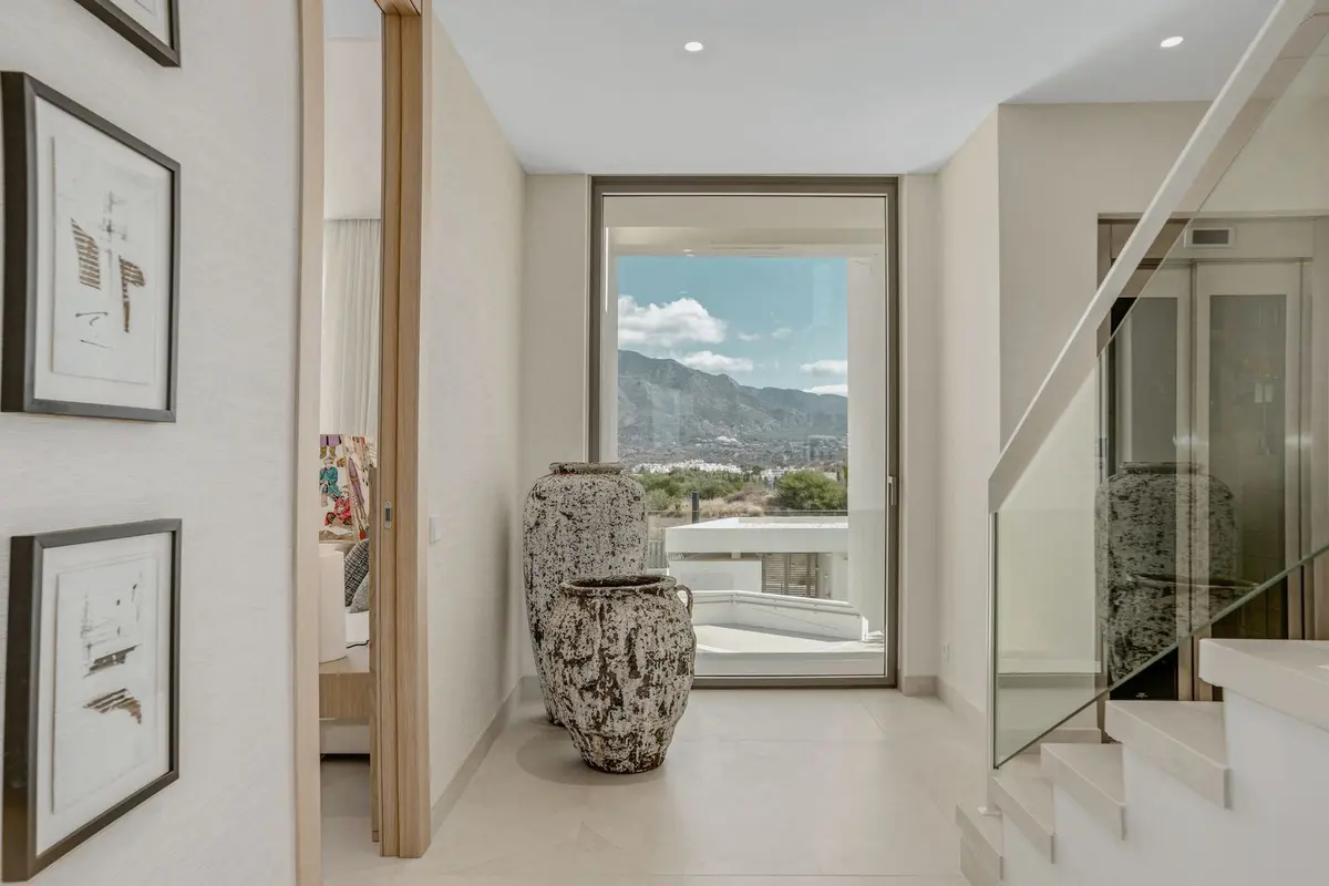 Semi-Detached House in Nueva Andalucía