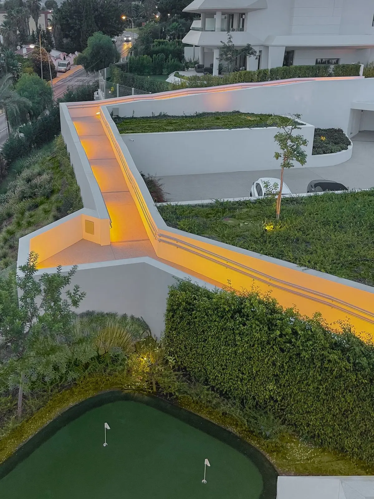 Semi-Detached House in Nueva Andalucía