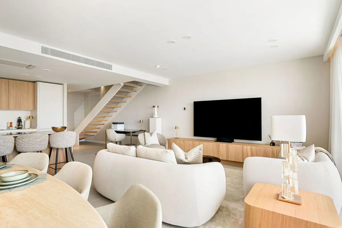 Middle Floor Apartment in Estepona