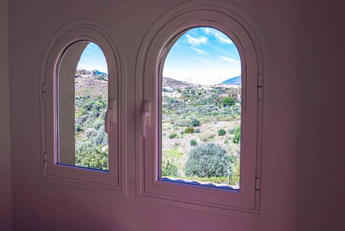 Semi-Detached House in El Paraiso