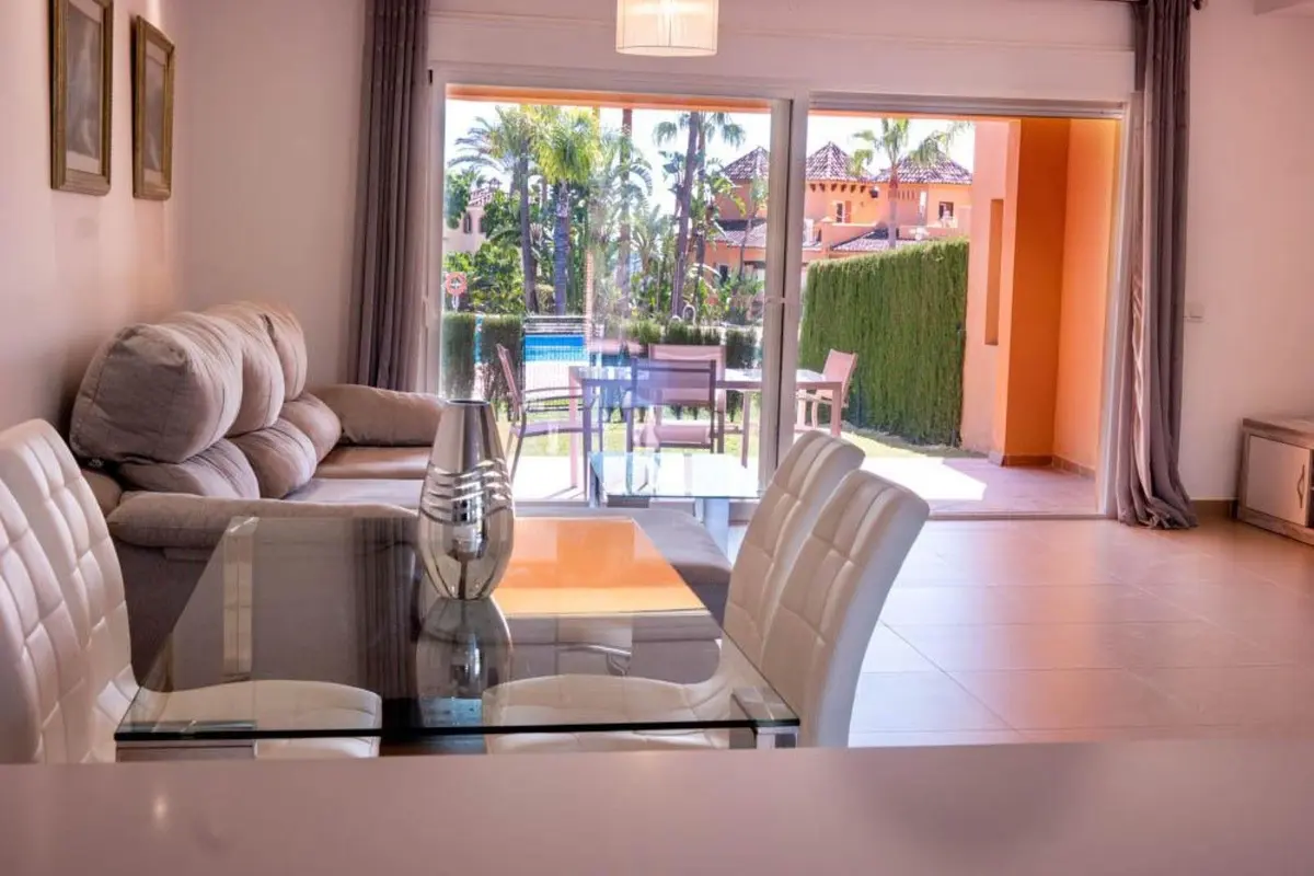 Semi-Detached House in El Paraiso