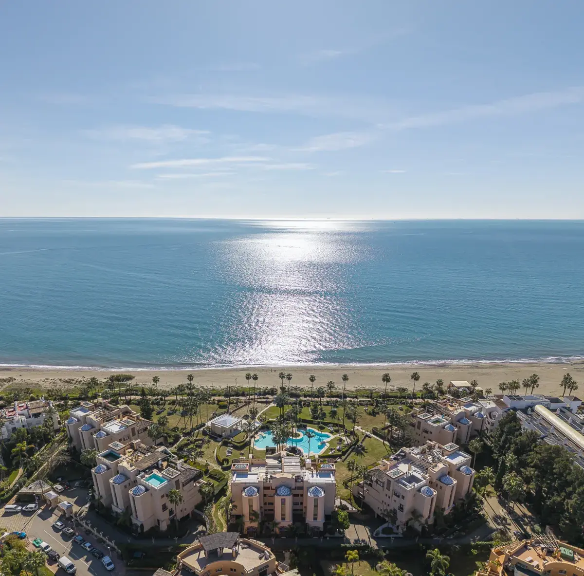 Middle Floor Apartment in Estepona