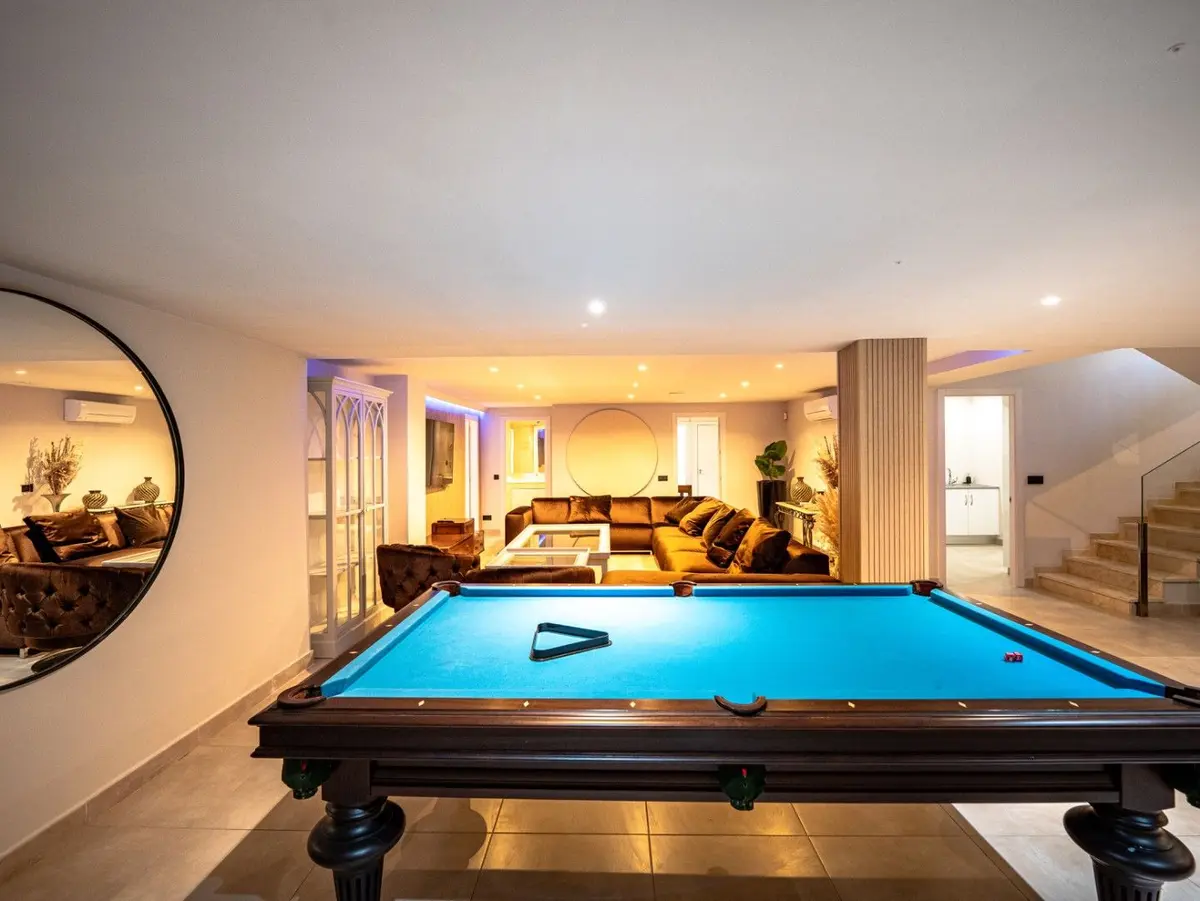 Detached Villa in Nueva Andalucía