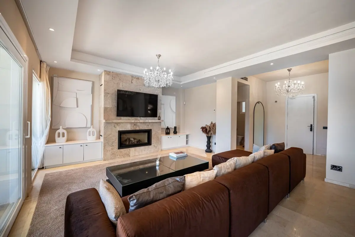 Detached Villa in Nueva Andalucía