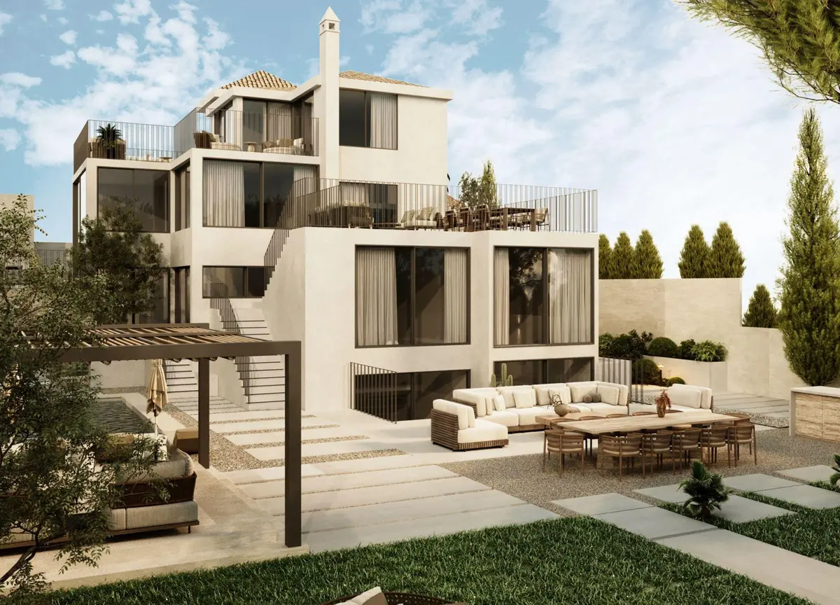 Detached Villa in Nueva Andalucía