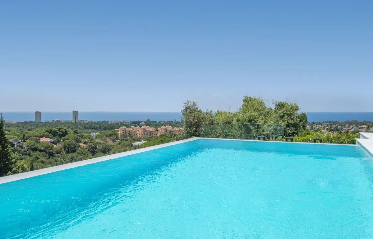 Detached Villa in Elviria