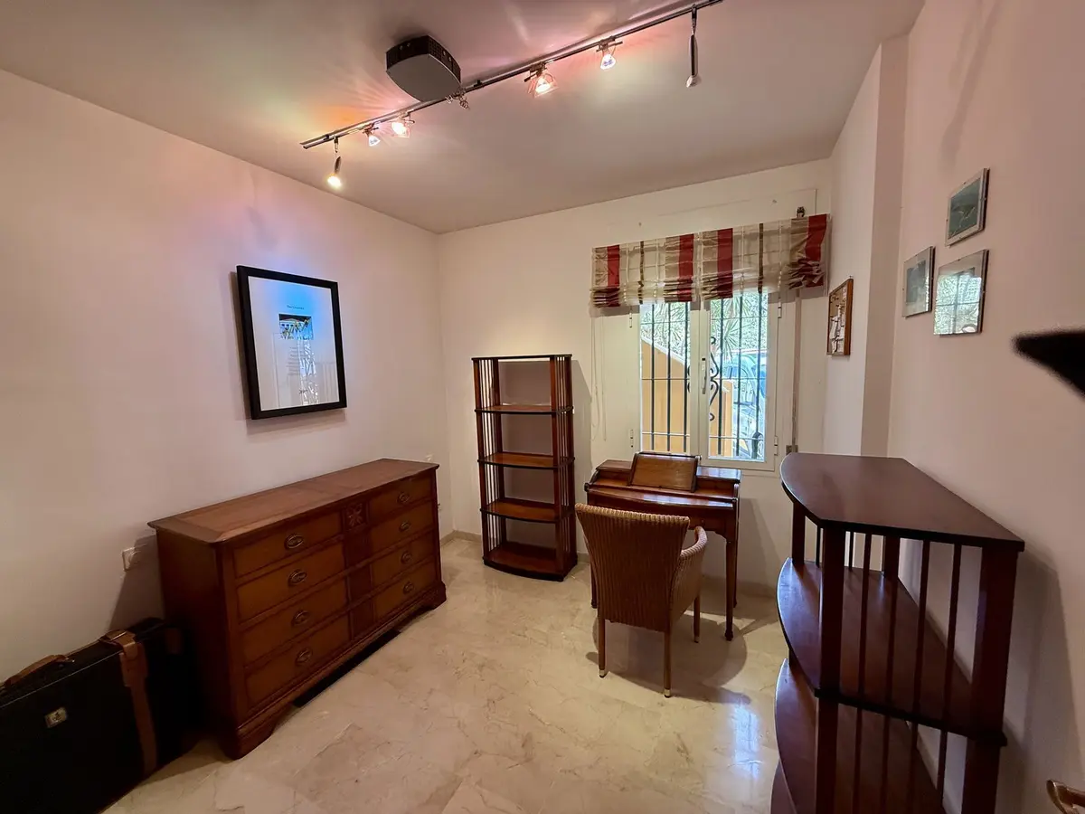 Semi-Detached House in Elviria