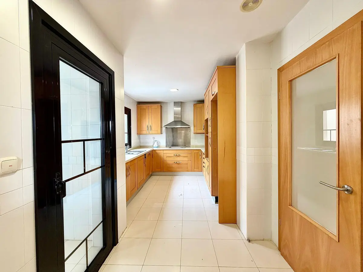 Top Floor Apartment in Puerto Banús