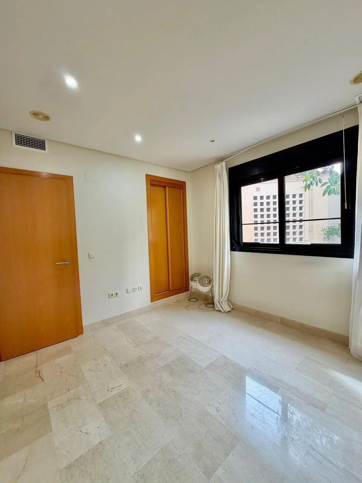 Top Floor Apartment in Puerto Banús