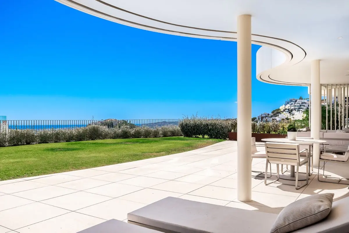 Ground Floor Apartment in Benahavís
