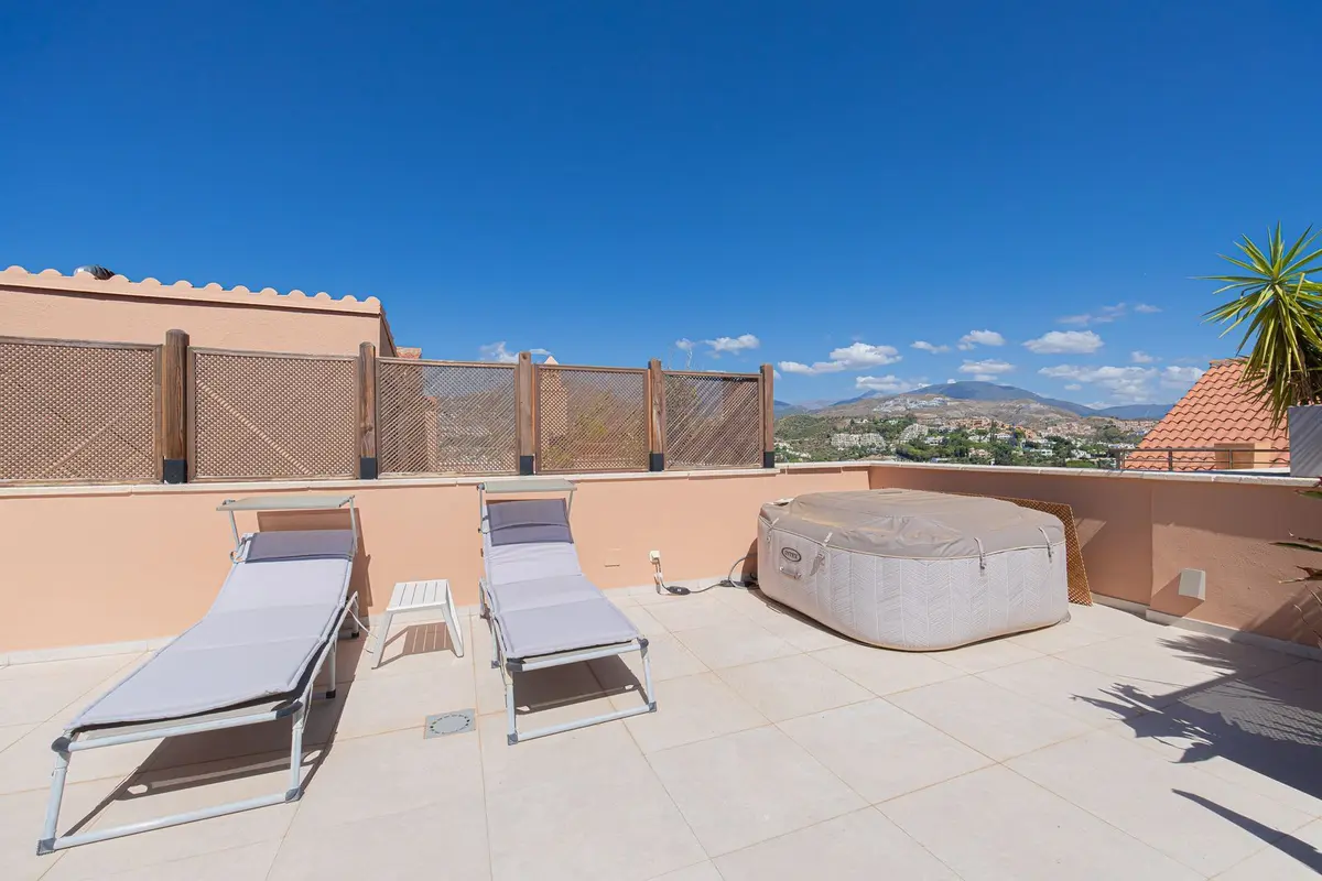 Penthouse Duplex in Nueva Andalucía