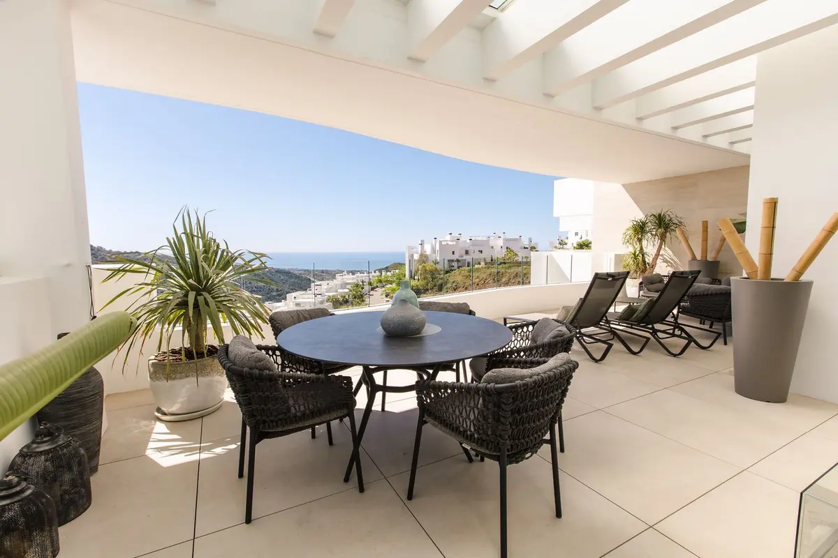 Middle Floor Apartment in Marbella