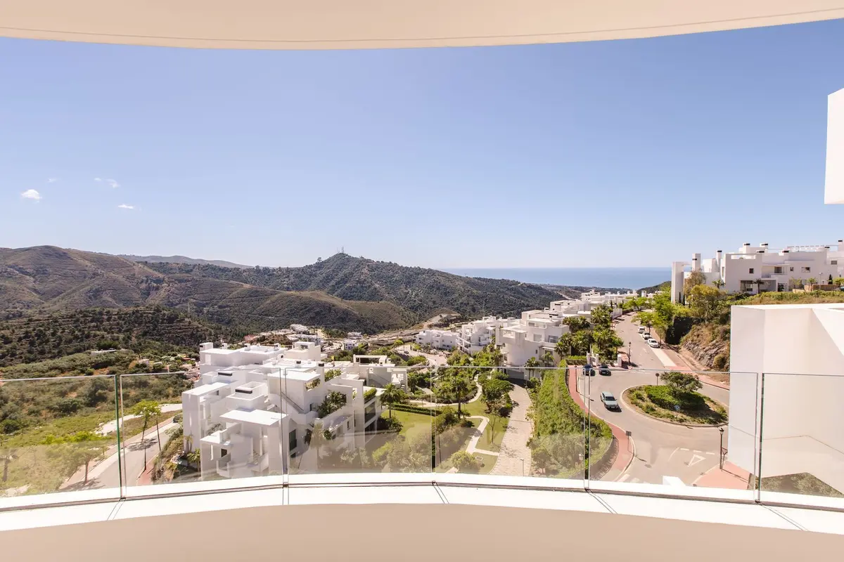 Middle Floor Apartment in Marbella