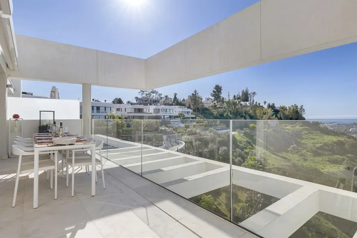 Penthouse Duplex in Nueva Andalucía