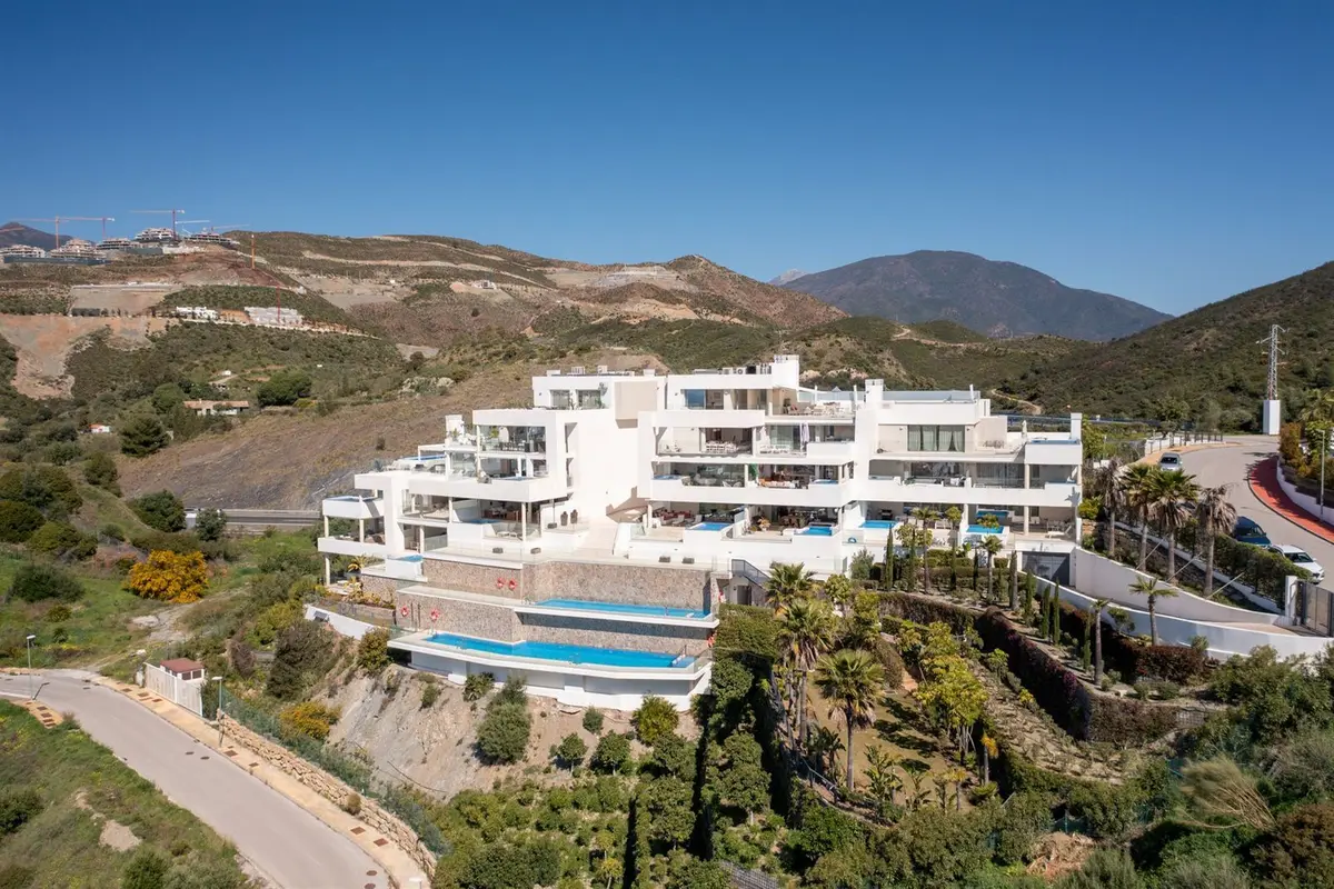 Penthouse Duplex in Nueva Andalucía