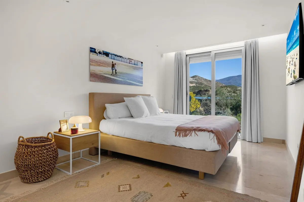 Penthouse Duplex in Nueva Andalucía