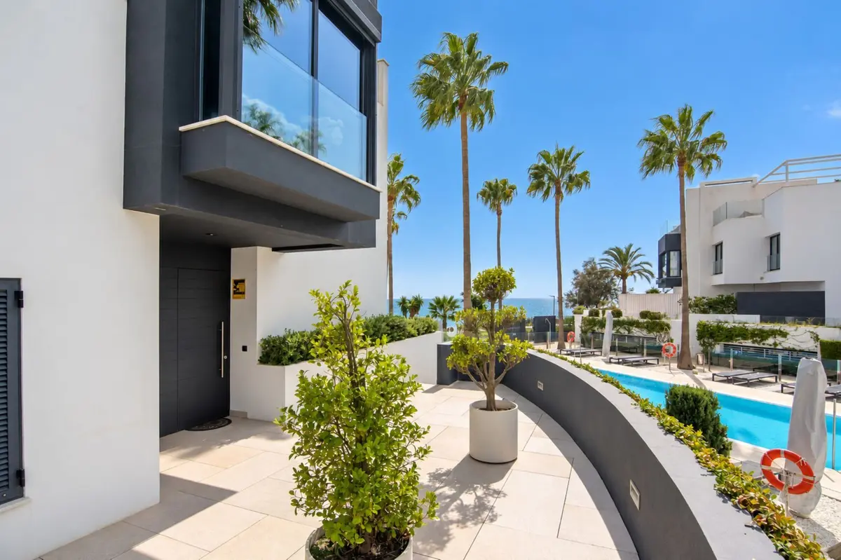 Semi-Detached House in Estepona