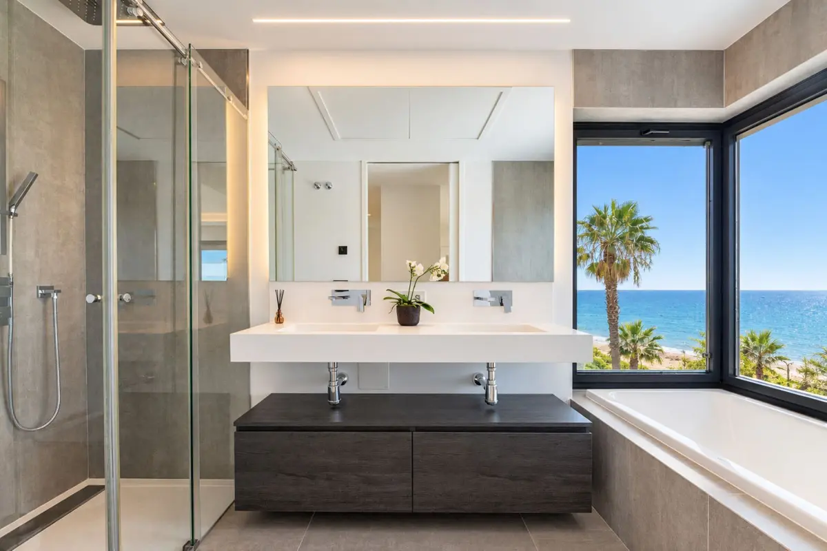Semi-Detached House in Estepona