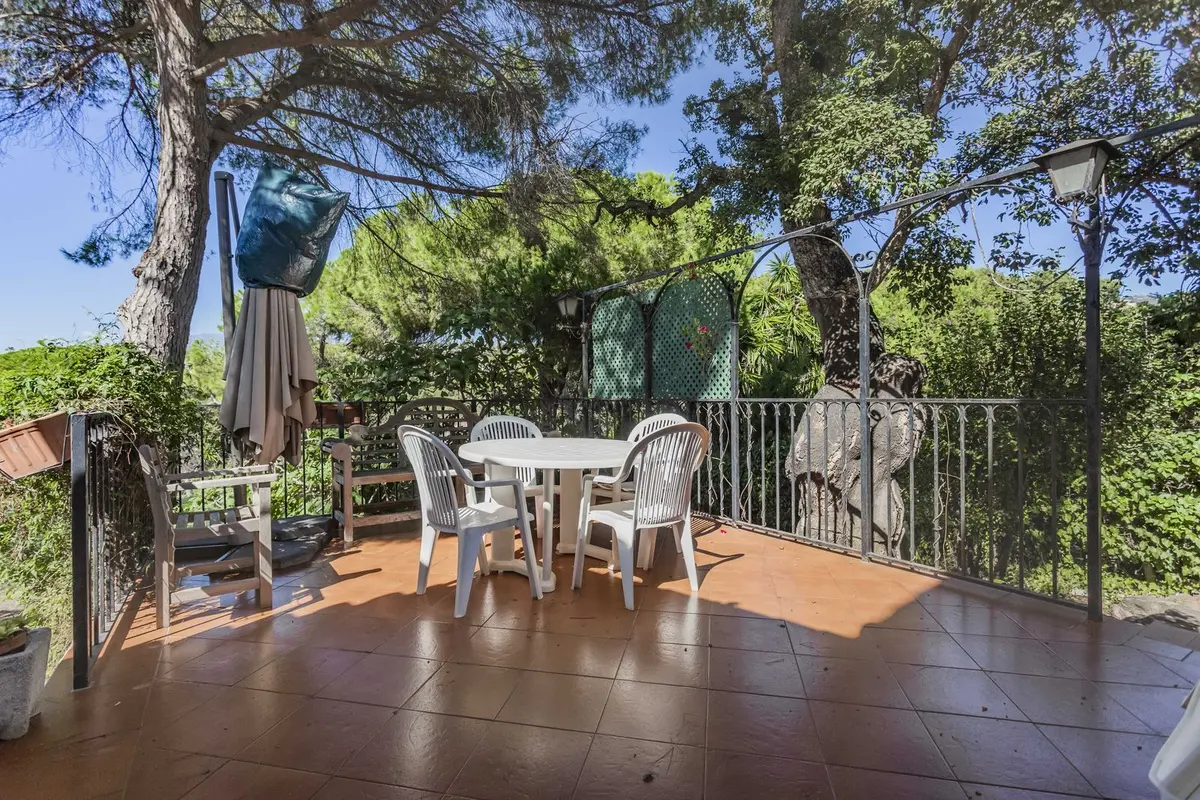 Detached Villa in Elviria