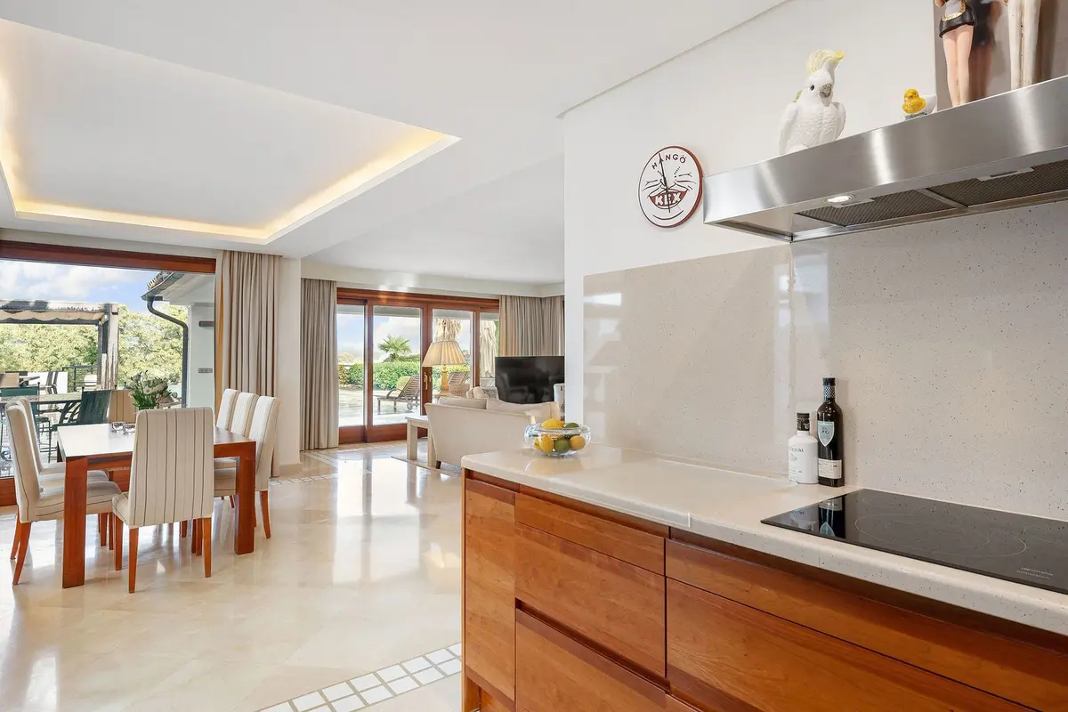 Detached Villa in Nueva Andalucía